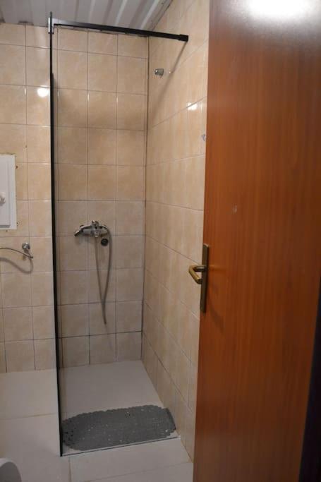Una Apartment Cetinje Exteriör bild